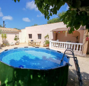 Las Aguilas, casa Bohemia